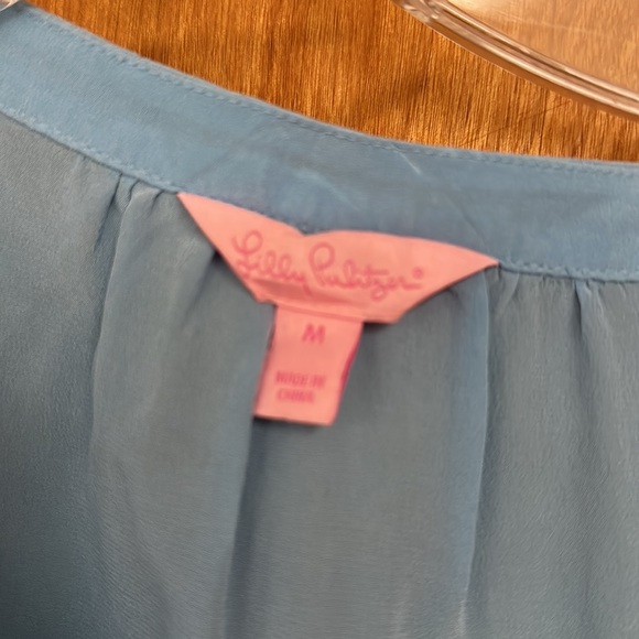 Lilly Pulitzer Stacy Top Size Medium silk blue - Picture 4 of 6